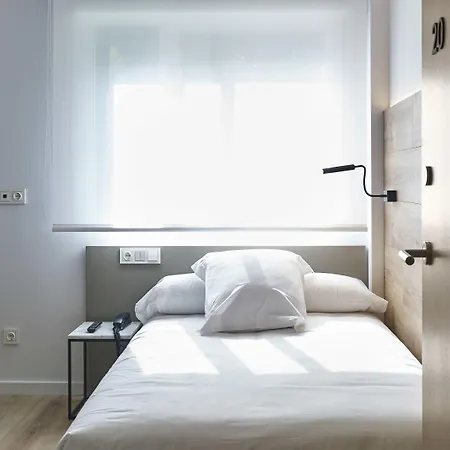 Hotel Bide Bide 2*