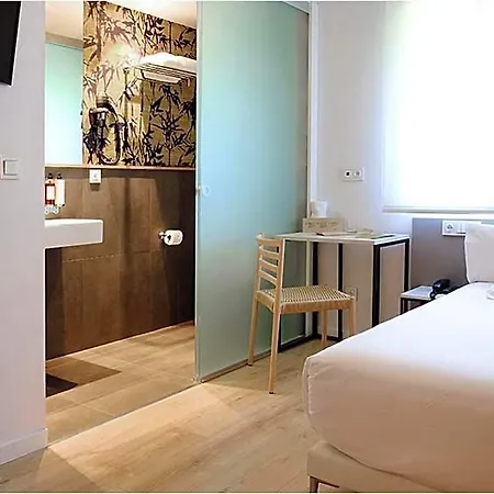 Bide Bide Hotel